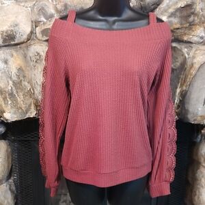 Almost Famous Off-the-Shoulder Waffle Knit Sweater in Dusty Rose